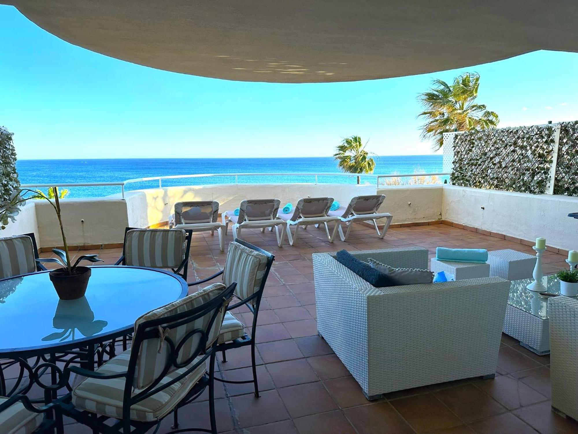Apartments Bermuda Beach 에스테포나 외부 사진